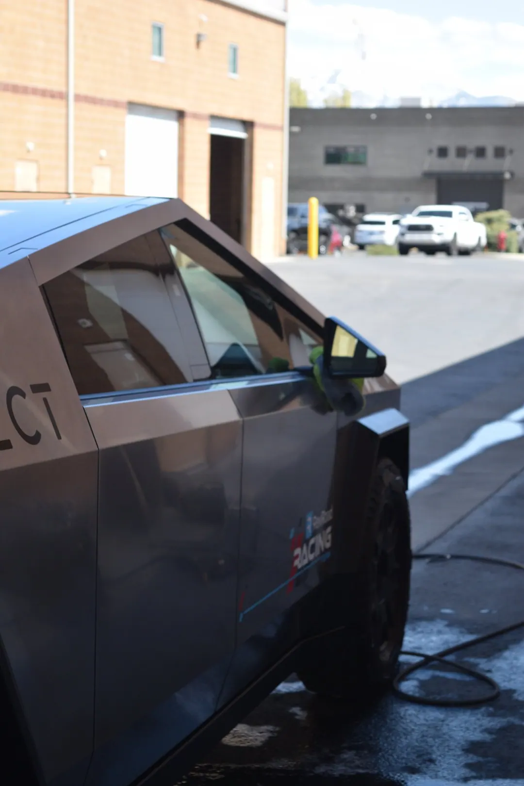 2024 Tesla Cybertruck exterior complete detail, photo 24