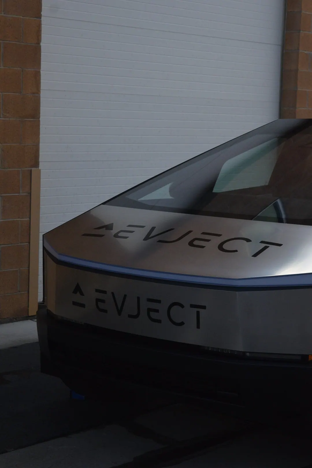 2024 Tesla Cybertruck exterior complete detail, photo 15